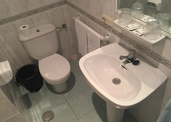 ホテル Restaurante La Chacara 2*